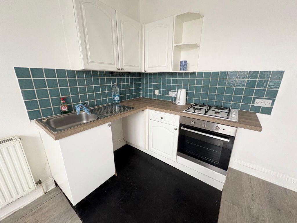 Additional image 3 of Holdenhurst Road, Springbourne (P07826)
