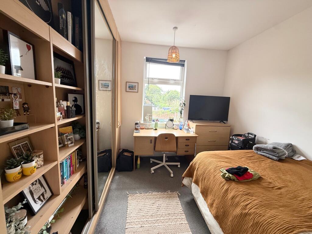 Additional image 7 of Richmond Park Avenue, Queens Park