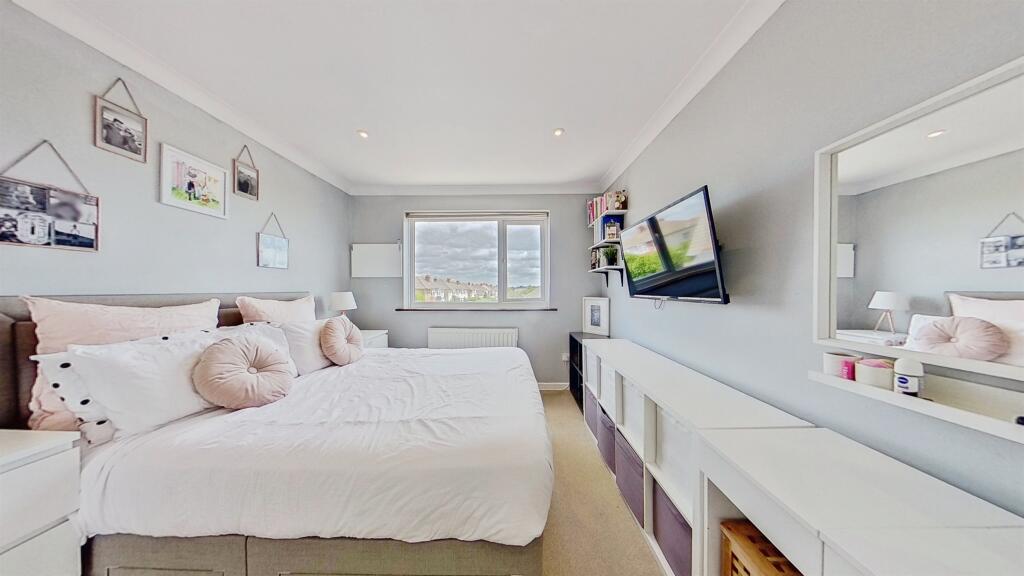 Additional image 5 of Heaton Road, Bournemouth