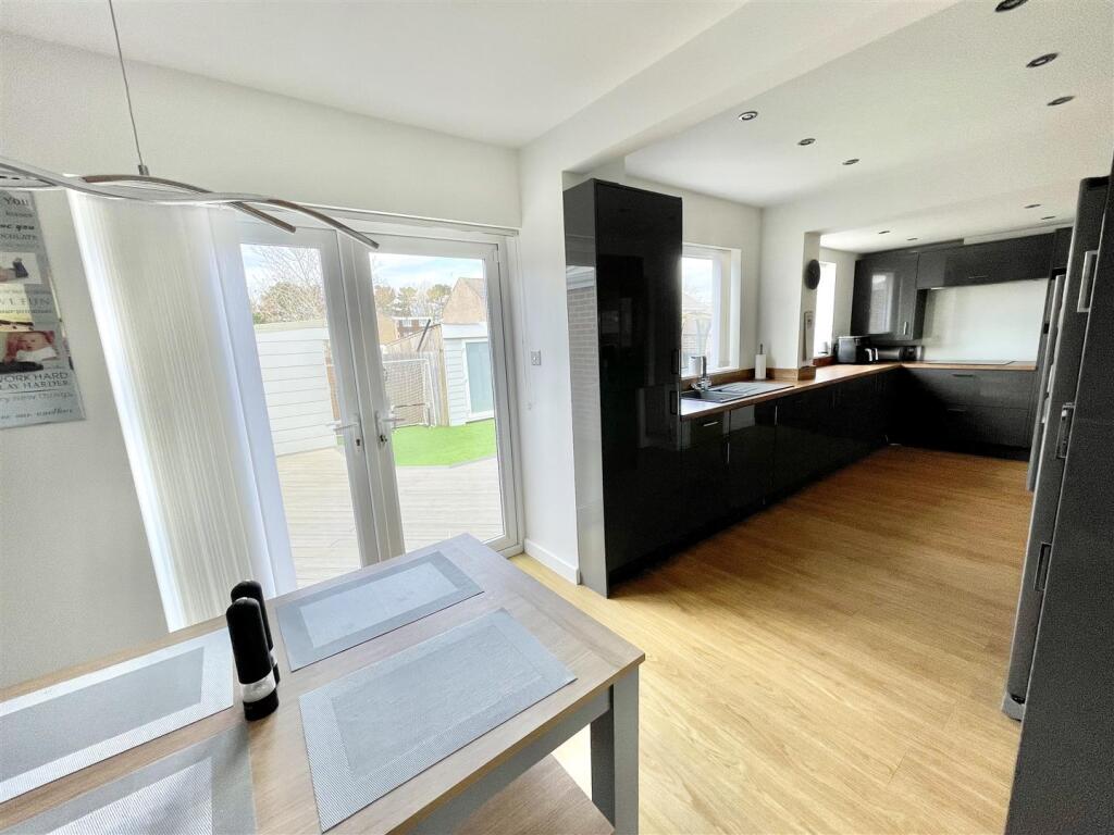 Additional image 4 of Freshwater Drive, Hamworthy