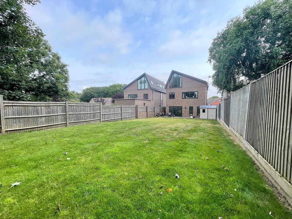 Additional image 23 of Telscombe Road, Peacehaven, BN10 7UB