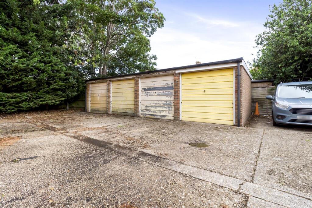 Additional image 12 of St. Lawrence Avenue, Gaisford, Worthing