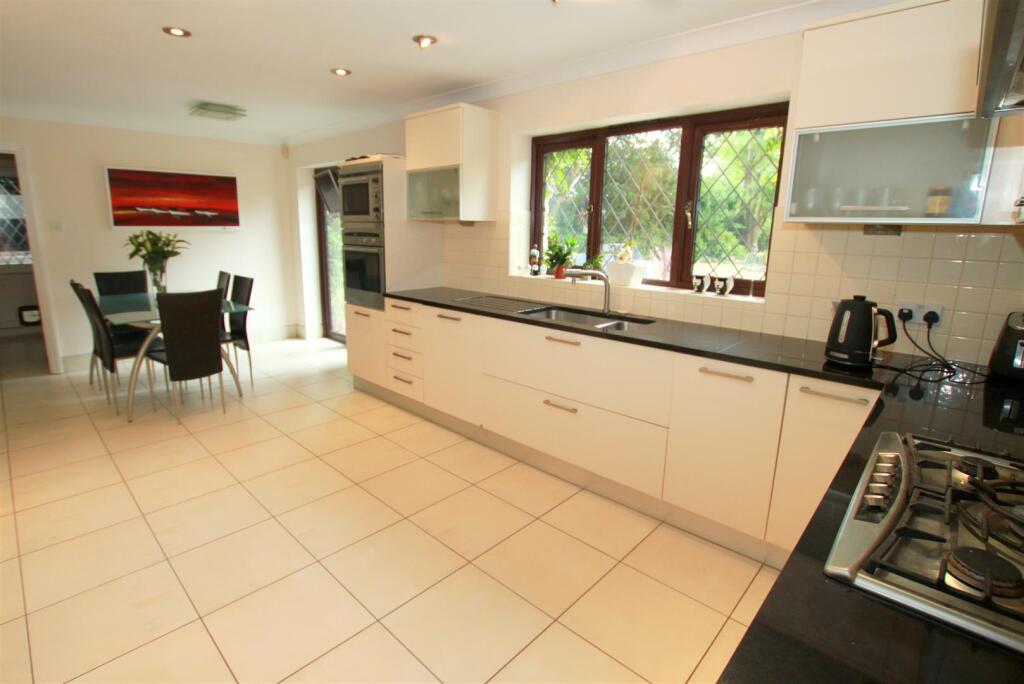 Additional image 11 of Stouts Lane, Bransgore, Dorset, BH23