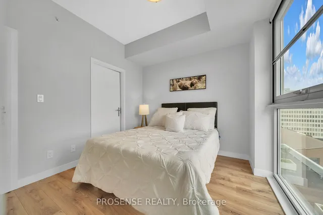 Additional image 28 of 60 Frederick St Unit 902