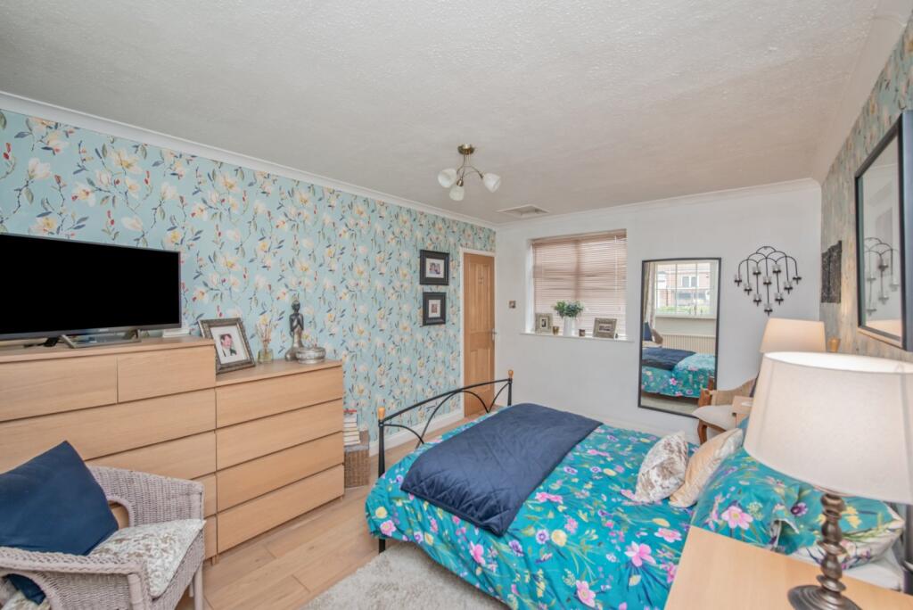 Additional image 10 of Peaseland Close, Cleckheaton, West Yorkshire, BD19