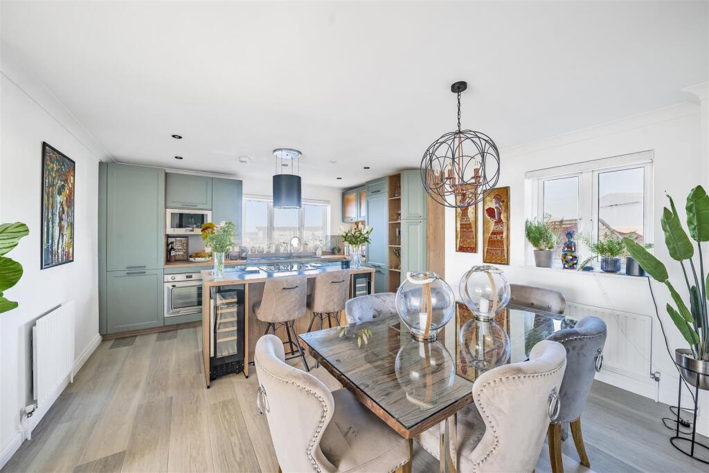 Additional image 4 of Lake Avenue, Hamworthy