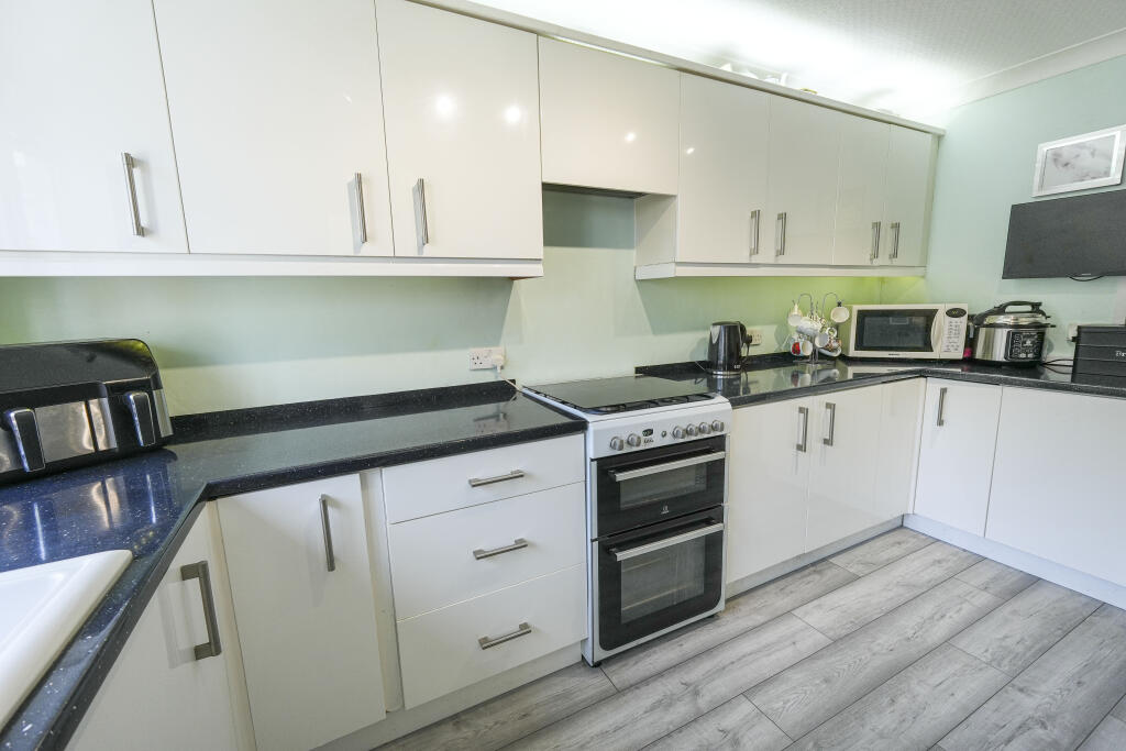 Additional image 4 of Kendal Close, Bromsgrove, B60