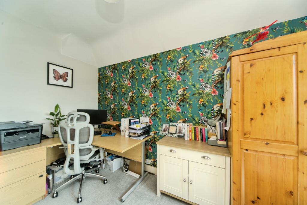 Additional image 13 of Moy Avenue, Eastbourne, BN22