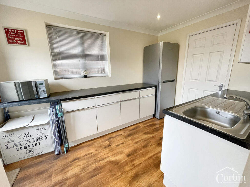 Additional image 12 of De Courtenai Close, Bournemouth, BH11 9