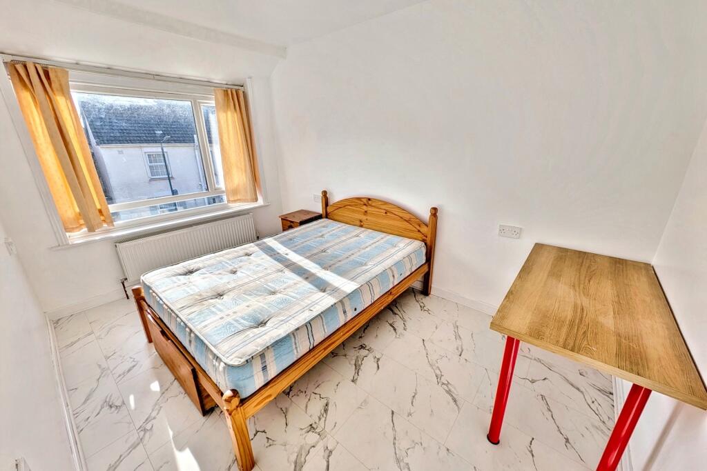 Additional image 6 of Springbourne