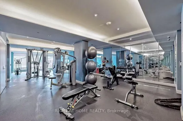 Additional image 11 of 50 Wellesley St Unit 305