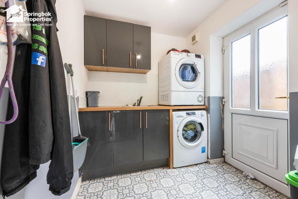 Additional image 8 of Princess Crescent, Halesowen, Birmingham, West Midlands