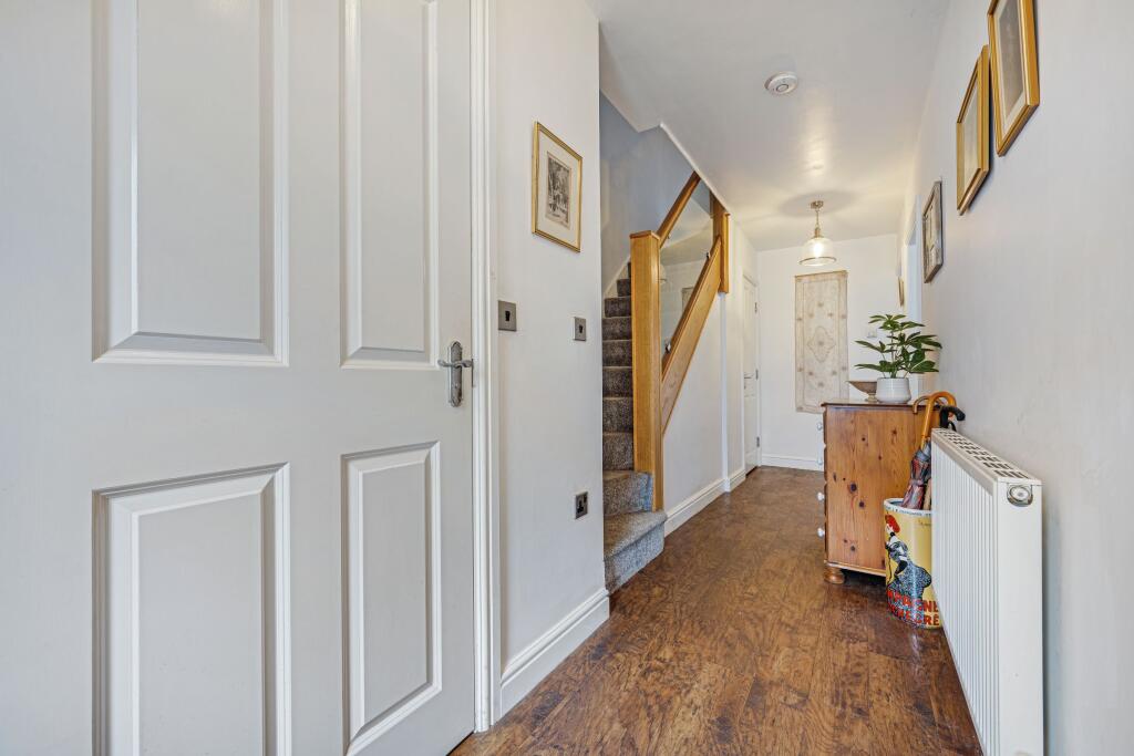 Additional image 9 of Stitch-Mi-Lane, Harwood