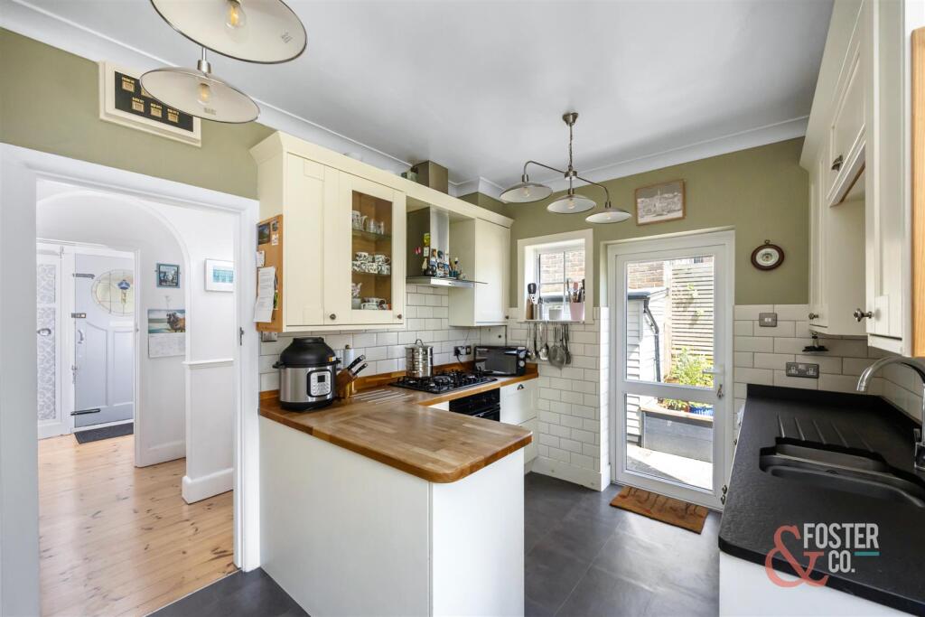 Additional image 12 of Surrenden Crescent, Brighton