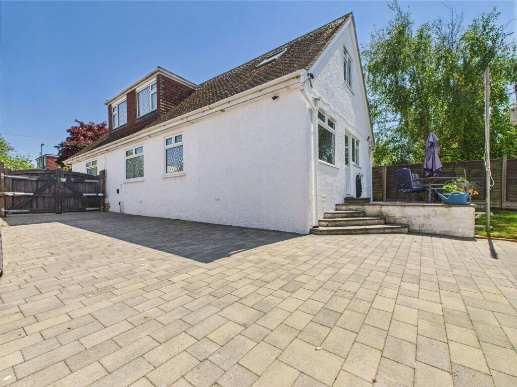 Additional image 18 of Lancing Park, Lancing