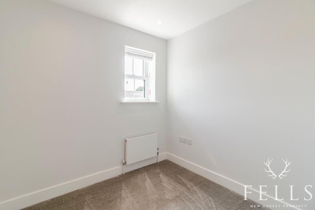 Additional image 10 of Christchurch Road, Ringwood, BH24