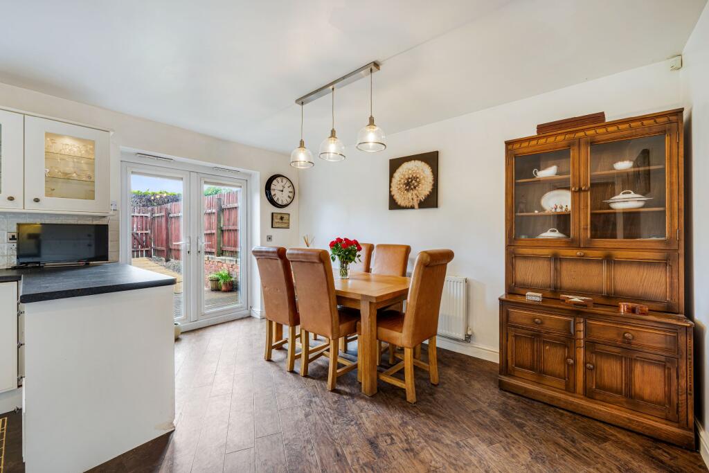 Additional image 6 of Stitch-Mi-Lane, Harwood