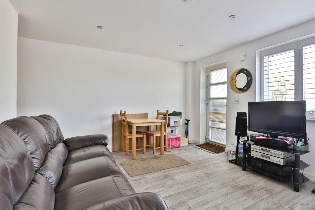 Additional image 14 of Waterloo Road, Poole