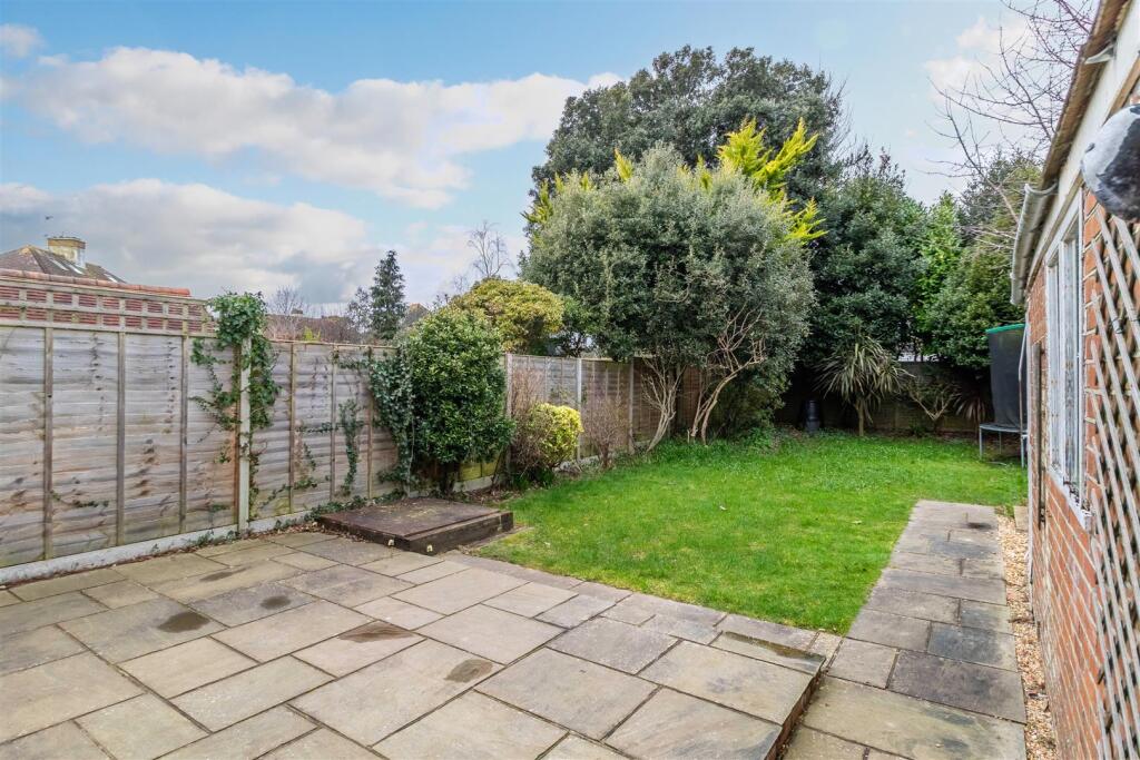 Additional image 17 of Broomfield Avenue, Worthing