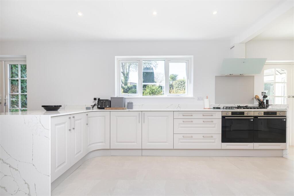 Additional image 5 of St Georges Ave, Bournemouth