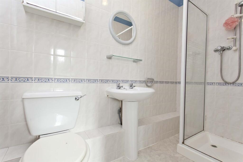 Additional image 9 of 6 bedroom Semi Detached Town House in Bournemouth