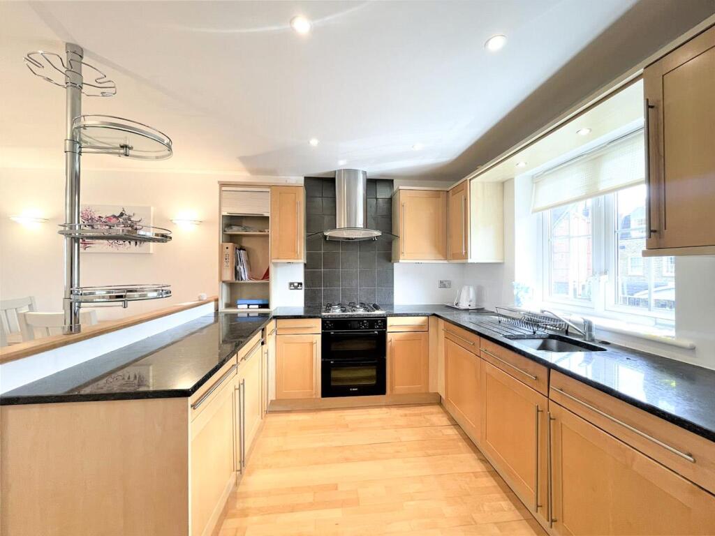 Additional image 17 of Silver Strand West, Eastbourne, BN23 5NP