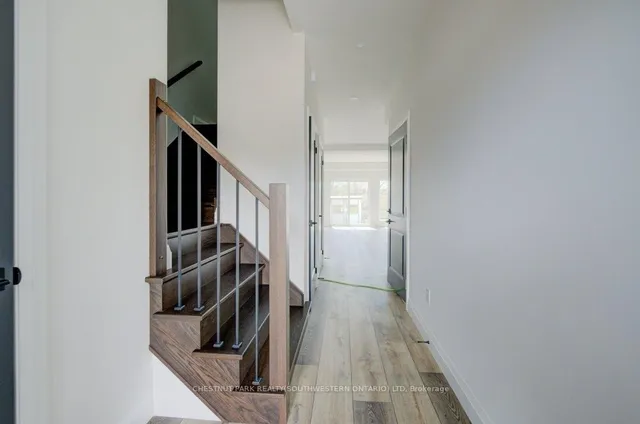Additional image 21 of 575 Guelph St