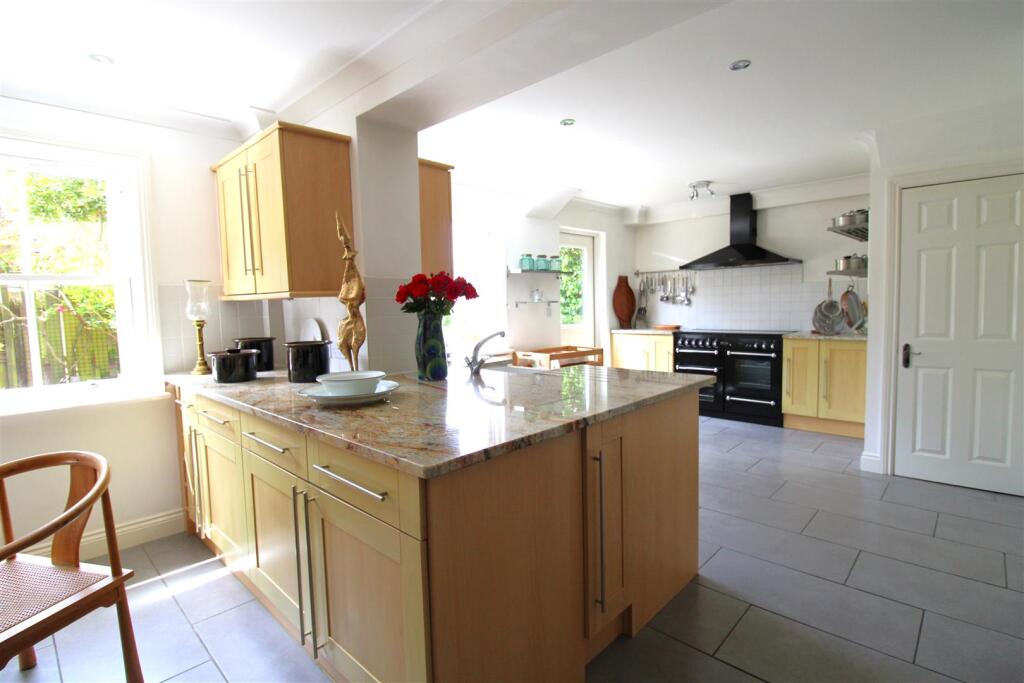 Additional image 5 of Surrey Street, Littlehampton