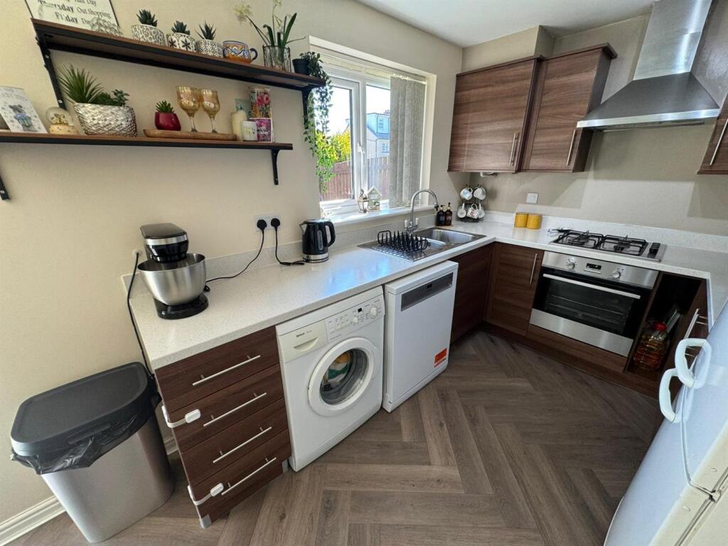 Additional image 5 of Dukes Avenue, Bradford