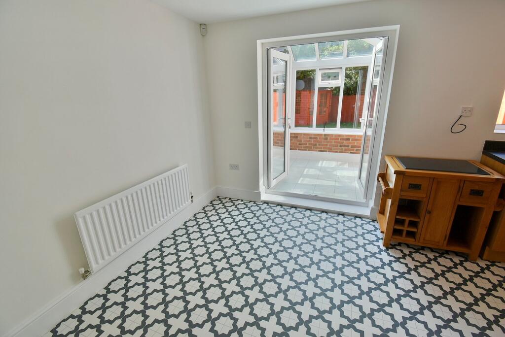 Additional image 6 of White Oaks Close, Ferndown, BH22