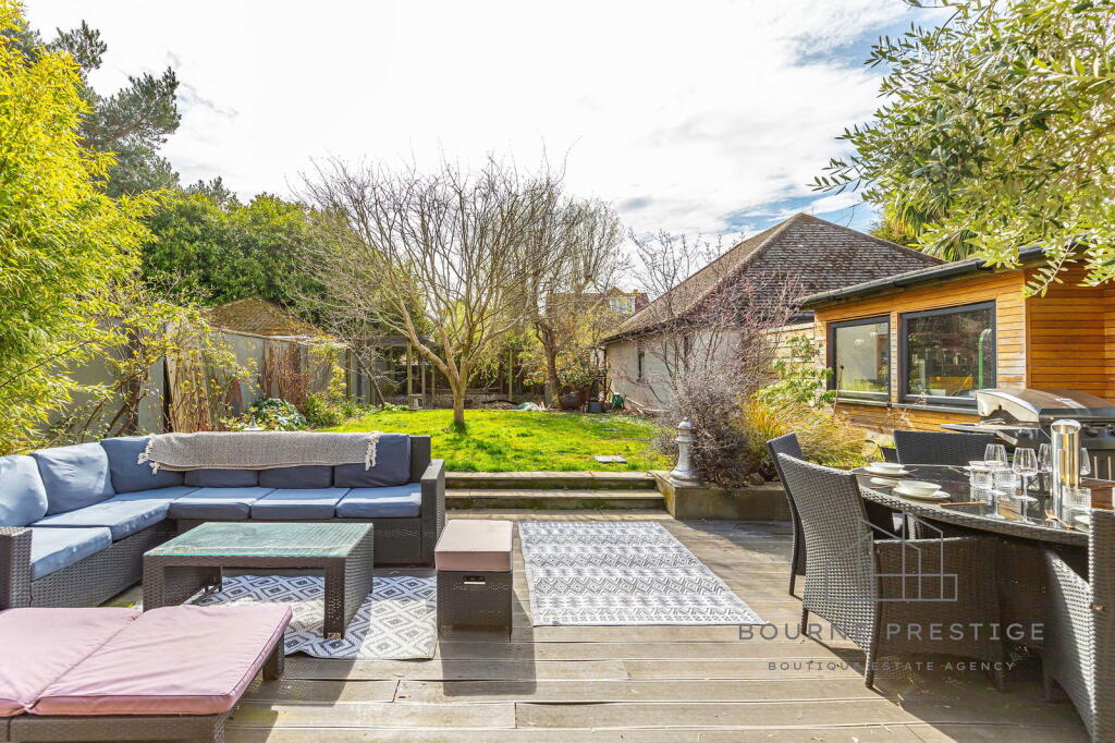 Additional image 21 of St Albans Ave, Queens Park