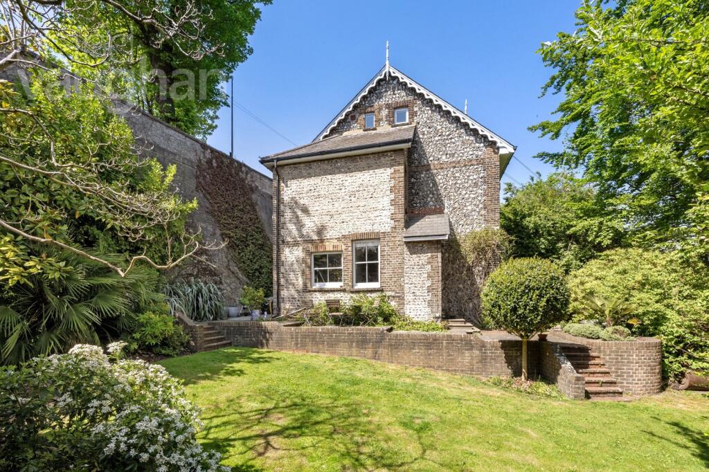 Additional image 40 of Lovers Walk, Brighton, East Sussex, BN1