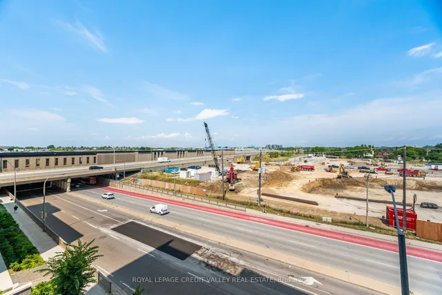 Additional image 33 of 565 Wilson Ave Unit W409