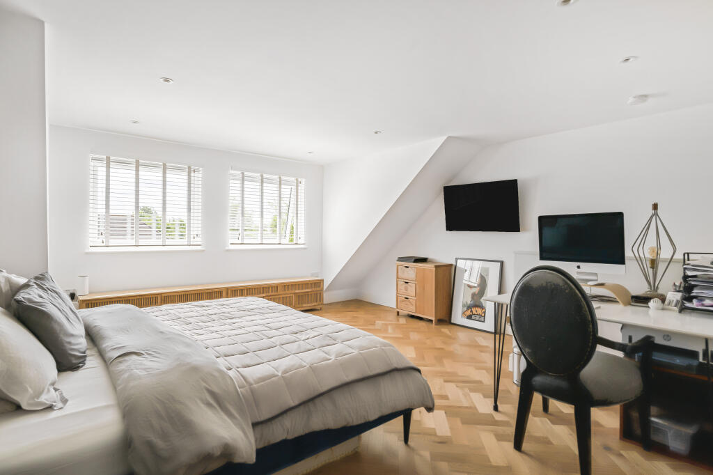 Additional image 4 of Twelve Acres, Welwyn Garden City, Hertfordshire, AL7