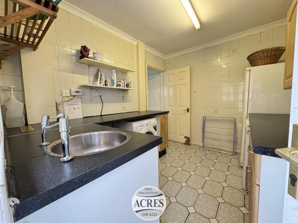 Additional image 19 of Ravenhurst Drive, Great Barr, Birmingham