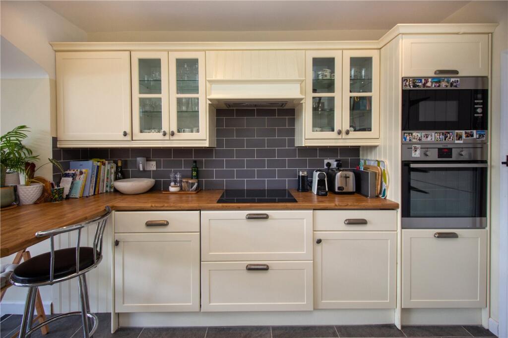 Additional image 24 of Cravells Road, Harpenden, AL5