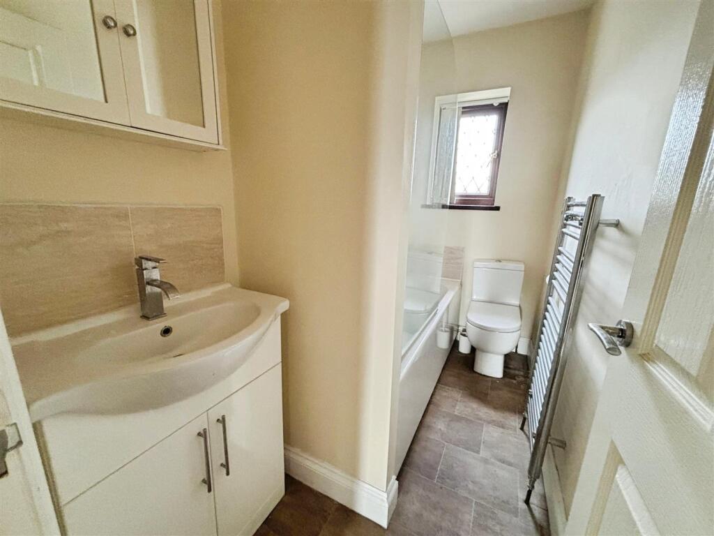 Additional image 11 of Bartle Lane, Bradford, BD7 4QF