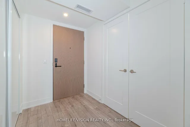 Additional image 4 of 10 EVA Rd Unit 503