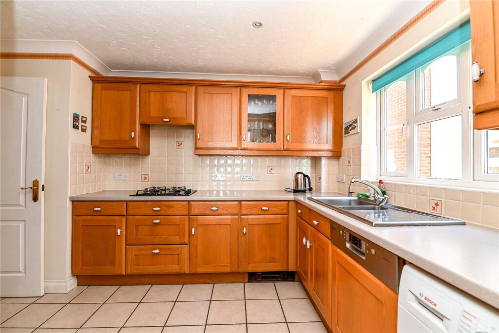 Additional image 19 of Seascape, 50-52 Marine Drive East, Barton on Sea, Hampshire, BH25