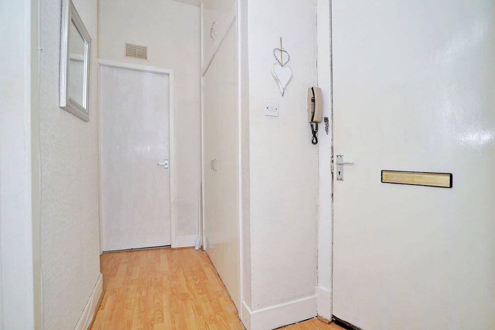 Additional image 6 of G/L, 10 Raeburn Place, Aberdeen, Aberdeenshire, AB25 1PS