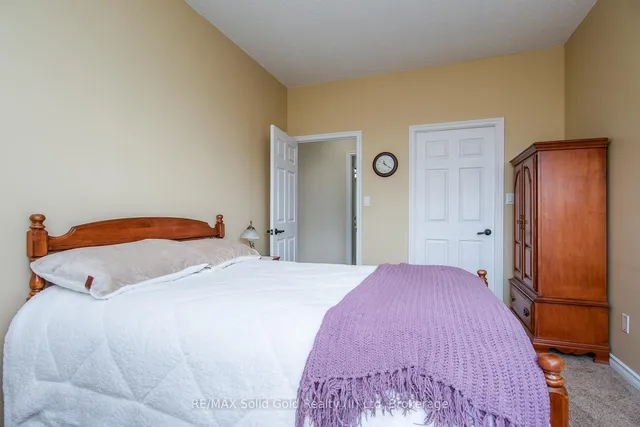 Additional image 23 of 3267 King St Unit 604