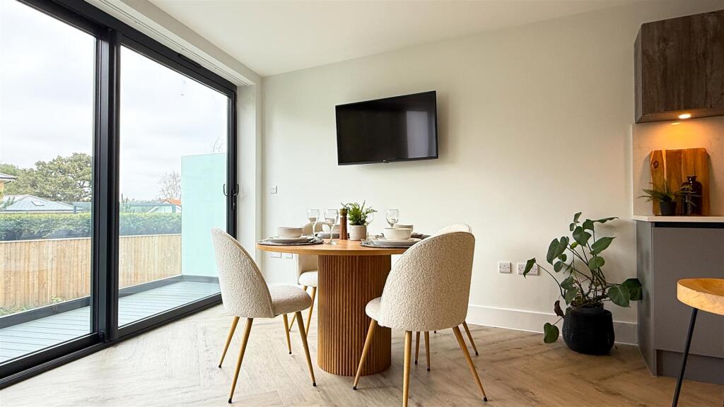 Additional image 4 of Martello Road South, Canford Cliffs