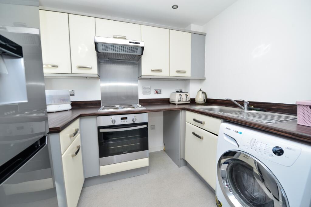 Additional image 8 of Peel Close, Verwood, Dorset, BH31 7AY