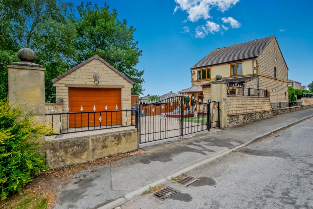 Additional image 23 of Edgemoor Close, Toftshaw Lane, Bradford, West Yorkshire, BD4