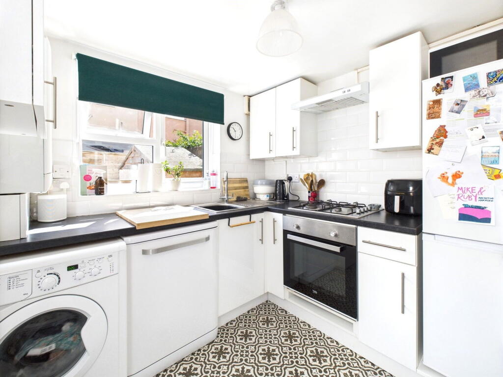 Additional image 6 of Hertford Road, Worthing BN11 1HX