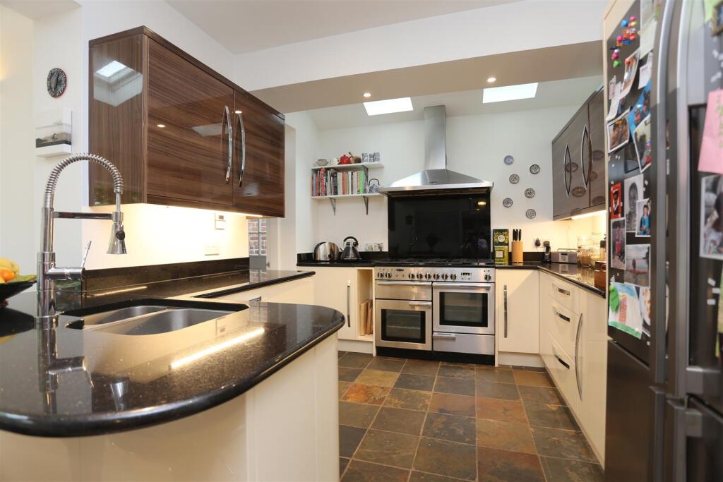 Additional image 10 of Tivoli Road, Brighton