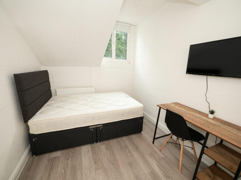 Additional image 18 of Raddlebarn Court (A), Selly Oak, Birmingham, West Midlands, B29