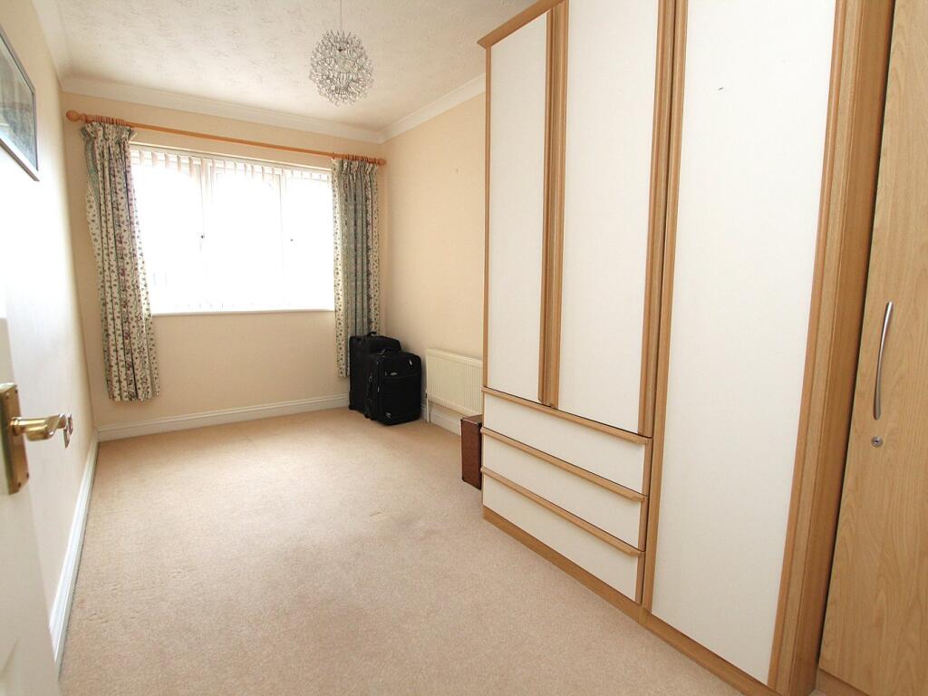 Additional image 10 of Waldren Close, Baiter Park, Poole, BH15