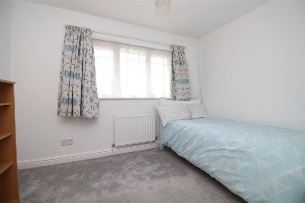 Additional image 19 of Velvet Lawn Road, New Milton, Hampshire, BH25