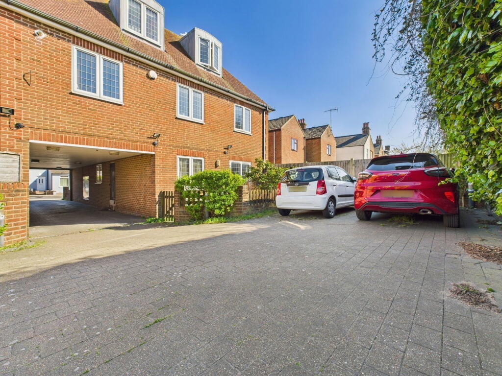 Additional image 10 of South View Lodge, South Street, Lancing